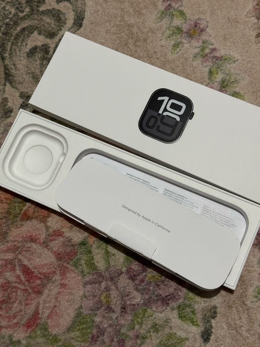 Срочно продается новая зарядка для apple WATCH