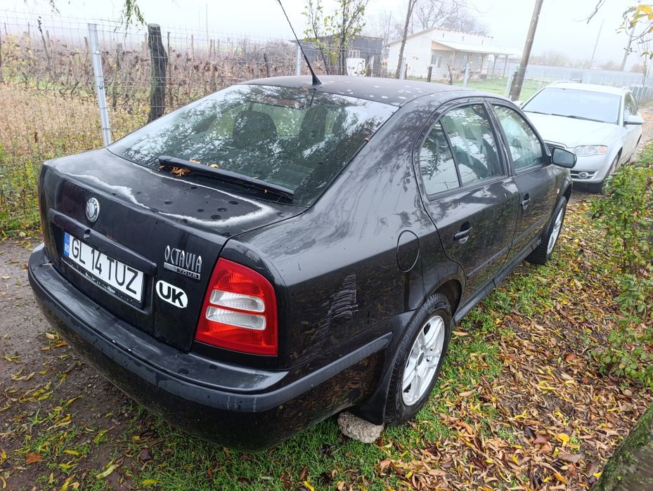 skoda octavia 1 1.6 benzina