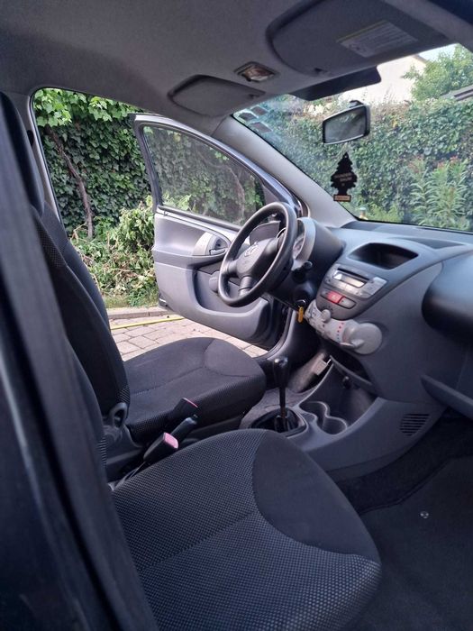 Inchiriere auto Toyota Aygo 1.0 2009