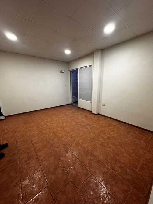 Офис под наем в ж.к. Люлин 3, 2179066