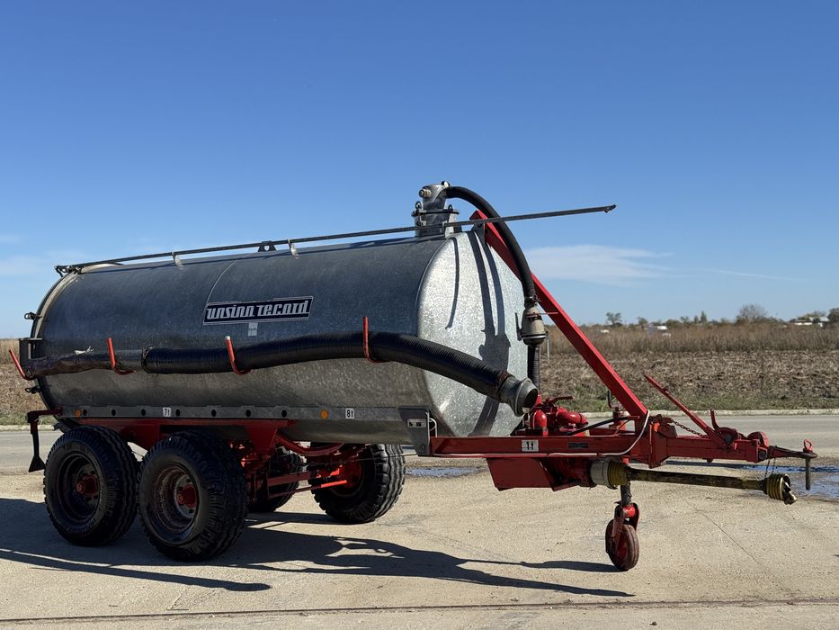 Vidanja/Cisterna 6000L Tandem ca Noua Cu Pompa cu Dublu Sens