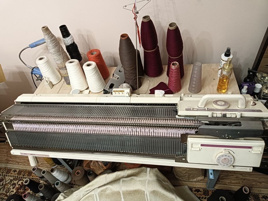 Вязальная машина 3 класс Brother KH260/КН260