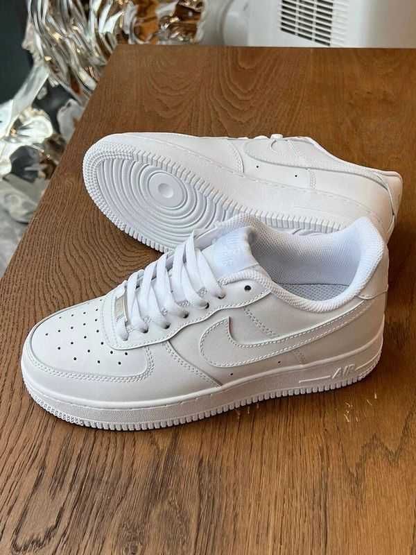Nike Air Force 1 Low '07 Alb Mărimea 41