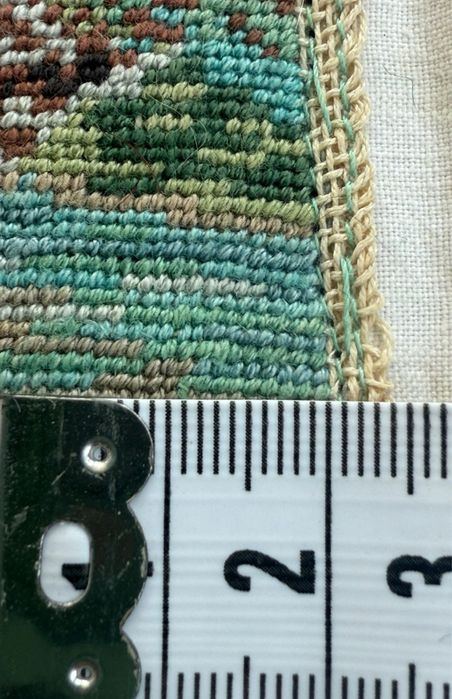 Goblen cusut manual – Peisaj de iarnă sub lună plină