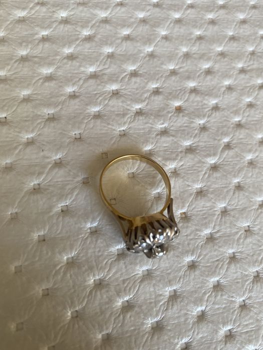 Кольцо с бриллиантами