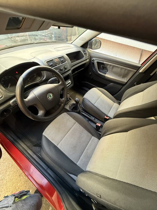 Detailing auto complet – aspirare, extracție, protecție