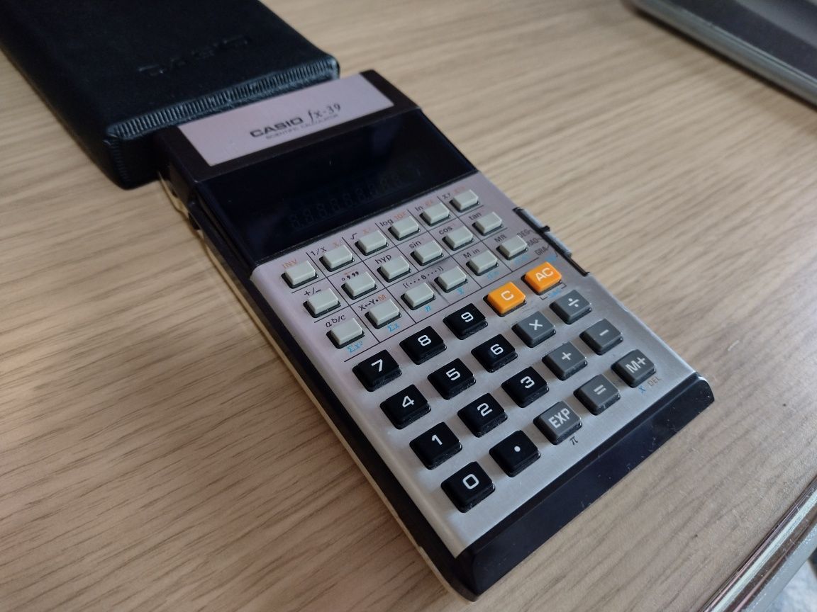 Calculator Casio fx,39