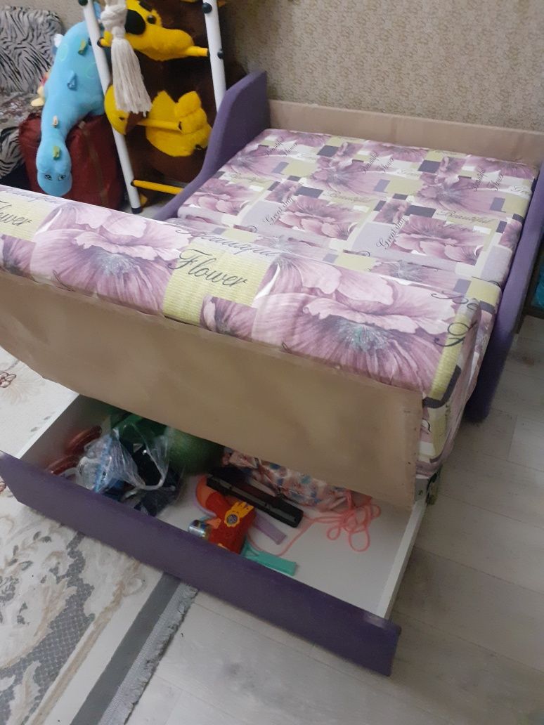 Продаётся диван раскладной