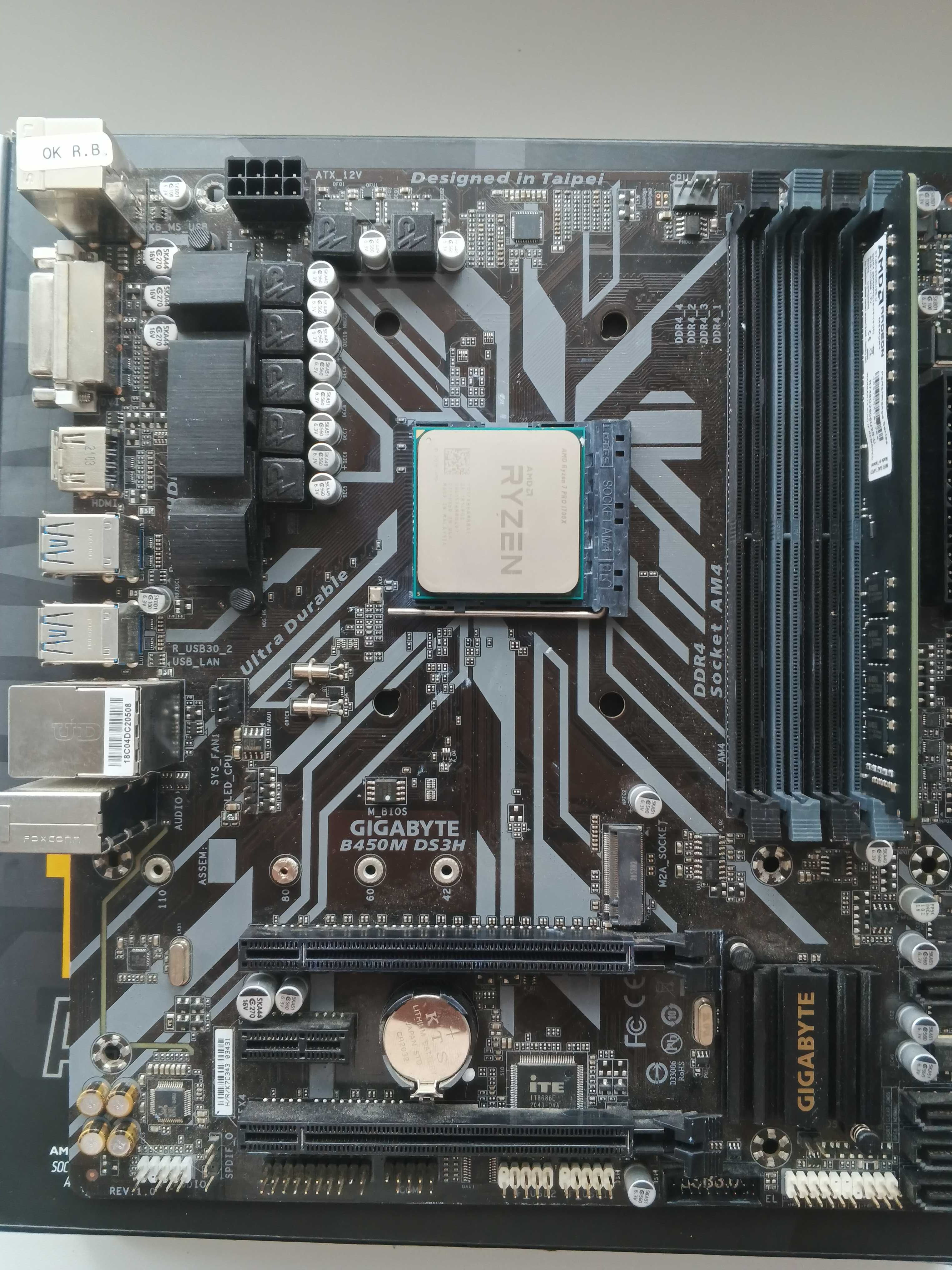 ryzen 7 2700 + gigabyte b450