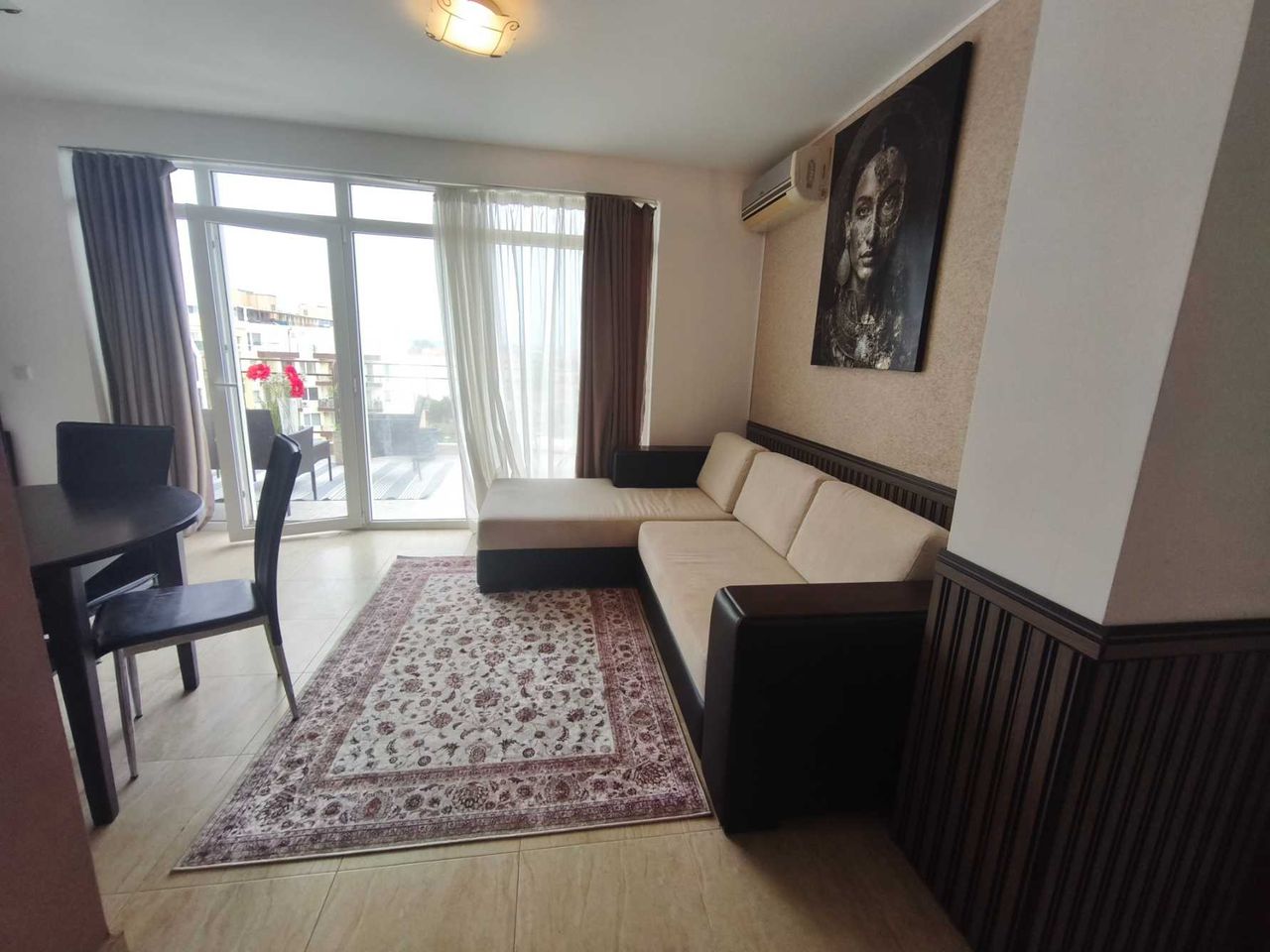 Продава се Двустаен апартамент в к.к. Слънчев бряг - 66 кв.м за 1061 €/кв.м - Снимка #5