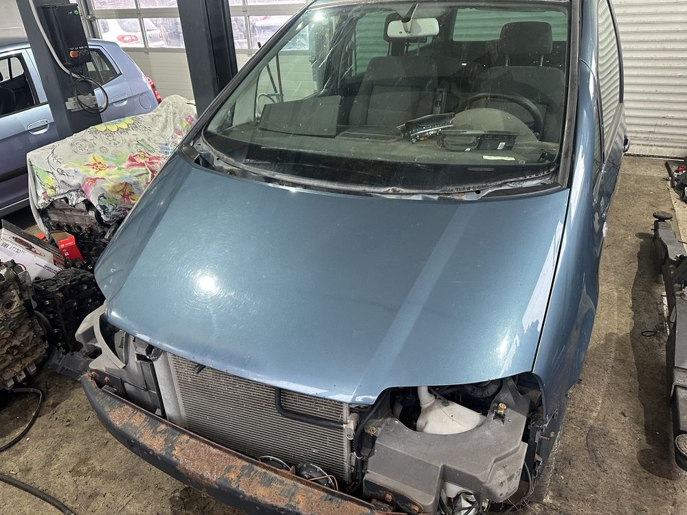 Преден капак за VW Sharan 2001-2009г.!