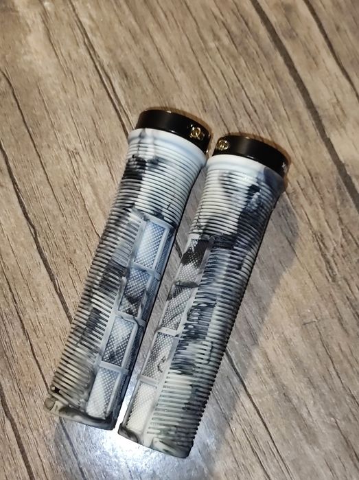 Грипсы ручки для руля велосипеда