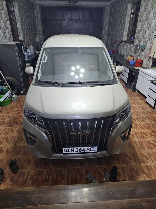 Минивен BAW M7 автомат
