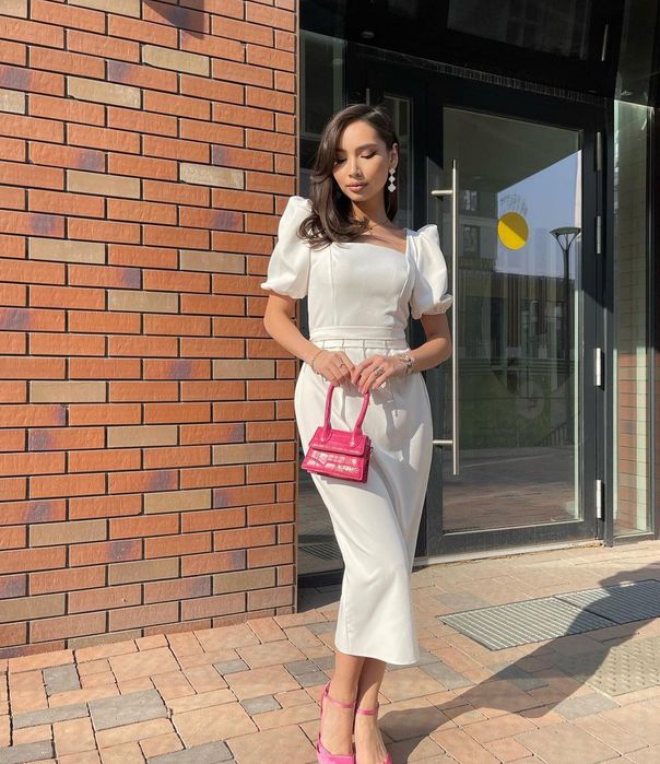 Платье белое, размер S