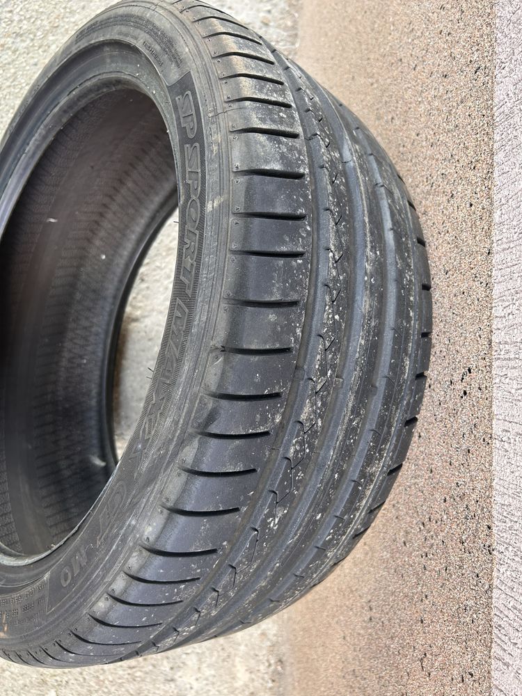 Автомобилна гума Dunlop 235/40/18