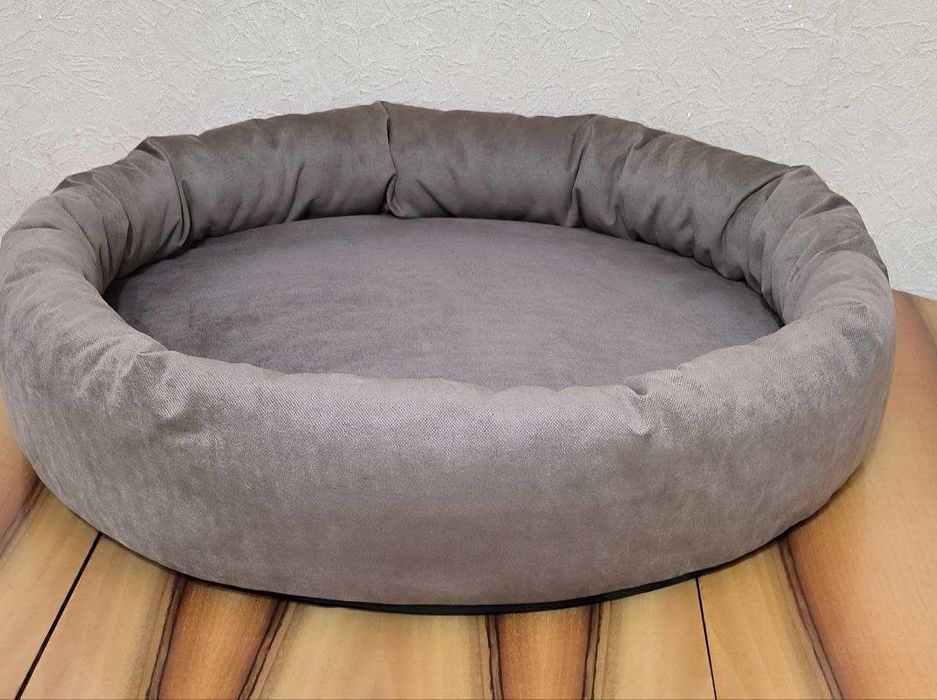Лежанка для собак   80 см