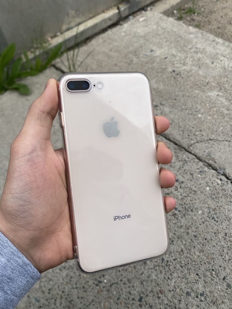 обменяю iphone 11 и iphone 8+