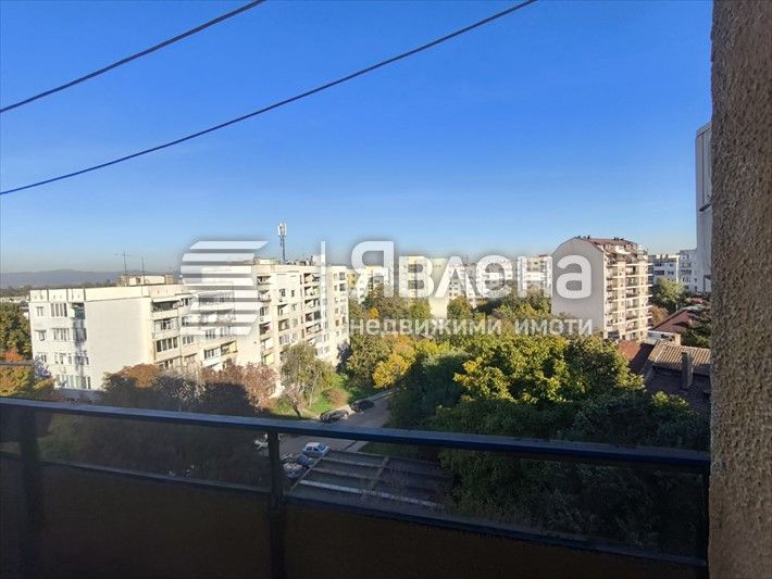 Продава се Четиристаен апартамент в София, Хаджи Димитър - 110 кв.м за 1900 €/кв.м - Снимка #1