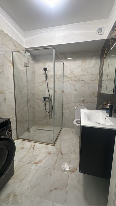 Inchiriez apartament in bloc nou(Dental Clinic)