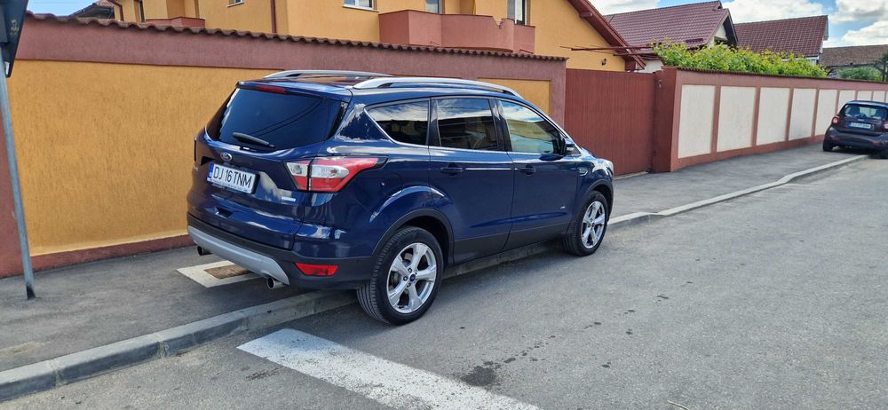 Ford Kuga Titanium 1.5 AWD 182 CP-primul proprietar, istoric service
