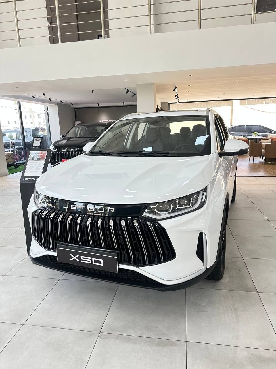 Sotuvda Jetour X50