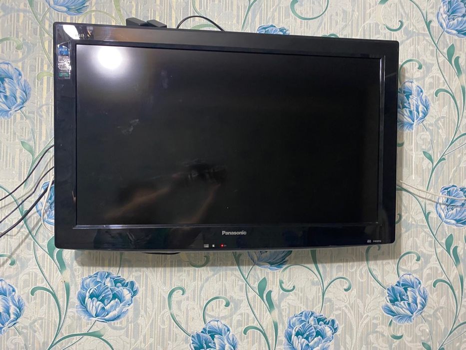 продам телевизор Panasonic