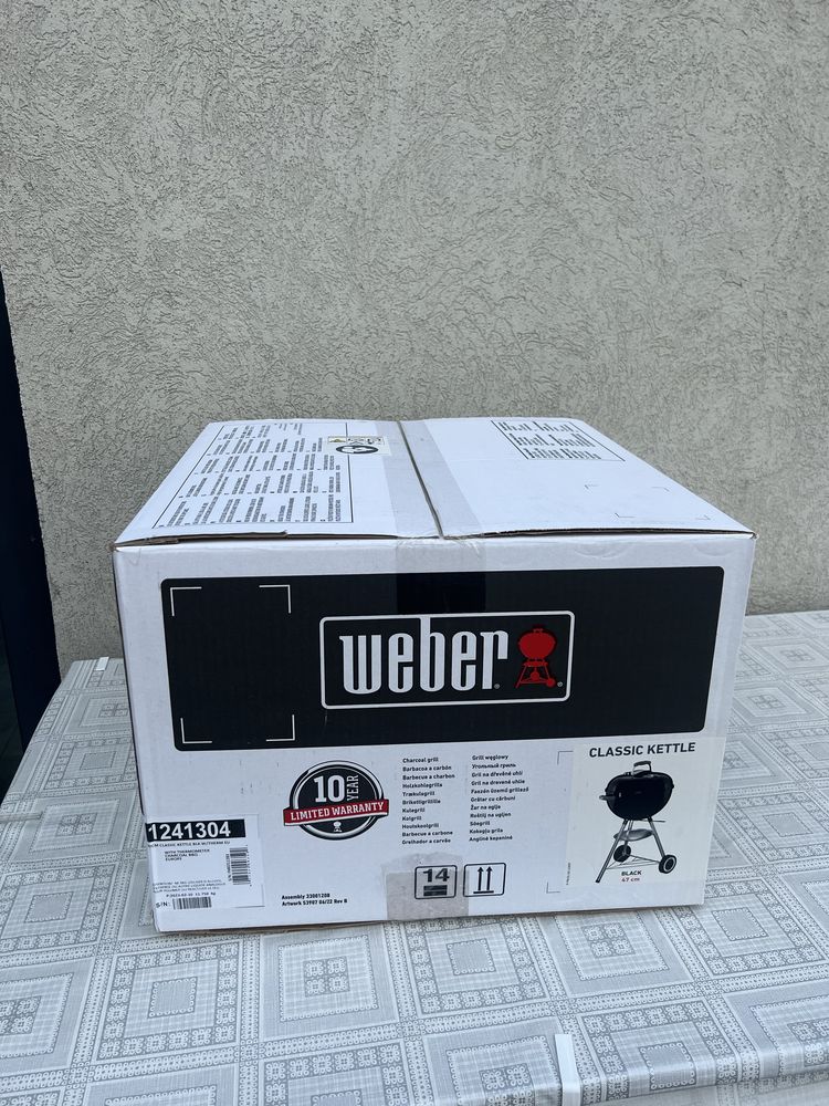 Weber Classic Kettle 47 cm Charcoal Barbecue