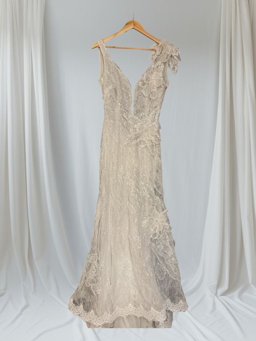 Сватбена рокля от Stoyan Radichev -нова