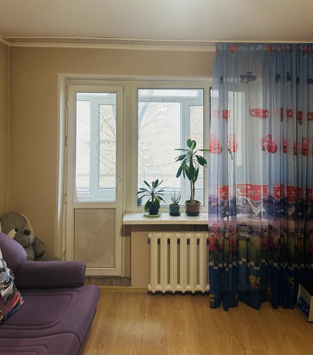 Продам 3-х комнатную 60кв.м.Астана . Байконырский р/н.Правый берег