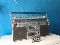 Radio casete Hitachi