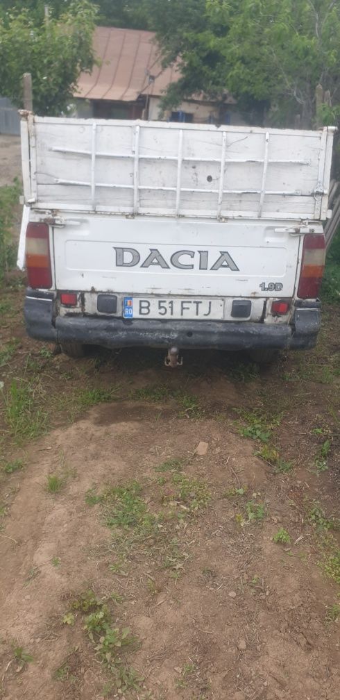 Vand Dacia pikup 1.9    4×4 la maneta
