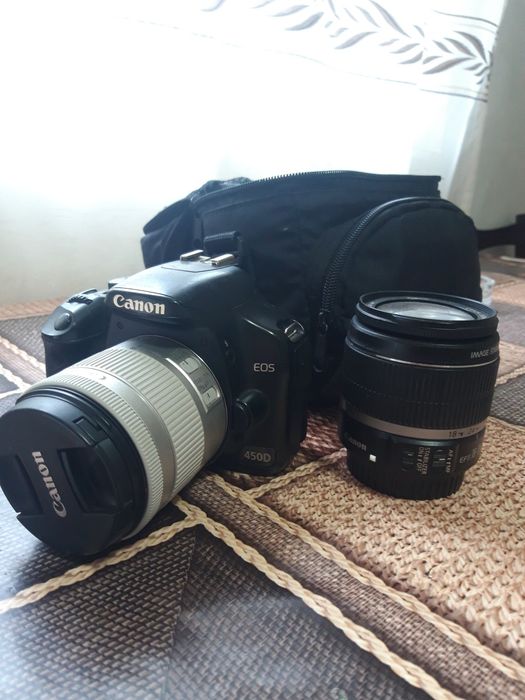 Canon 450D  foarte bun