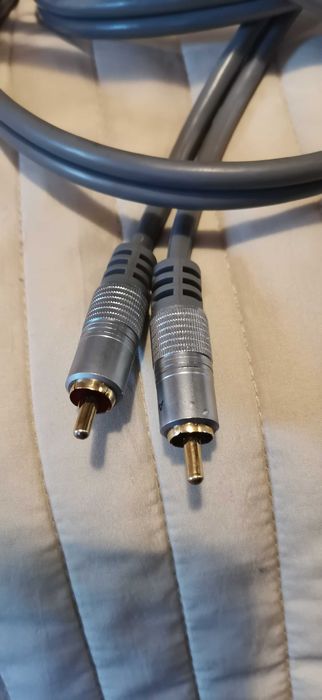 Cablu audio 2 x RCA tata la 2 x RCA tata, 2,5 metri contacte aurite