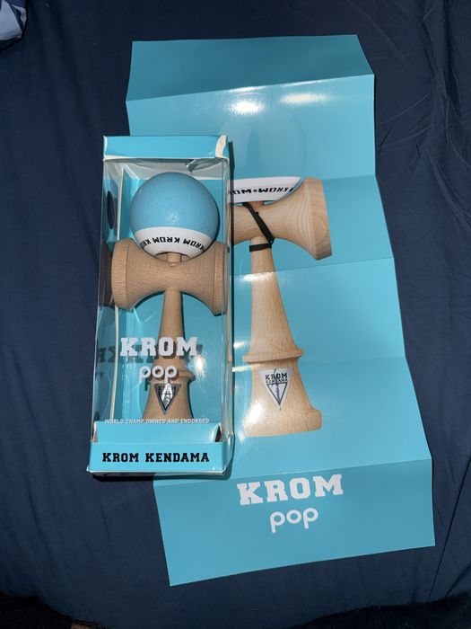 Kendama Krom  pop blue