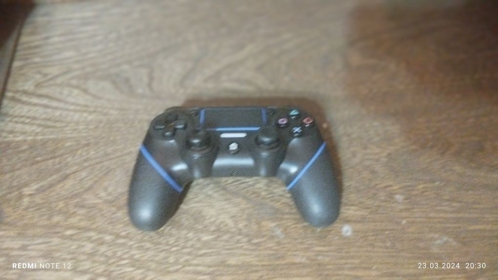 Vând controller wireless