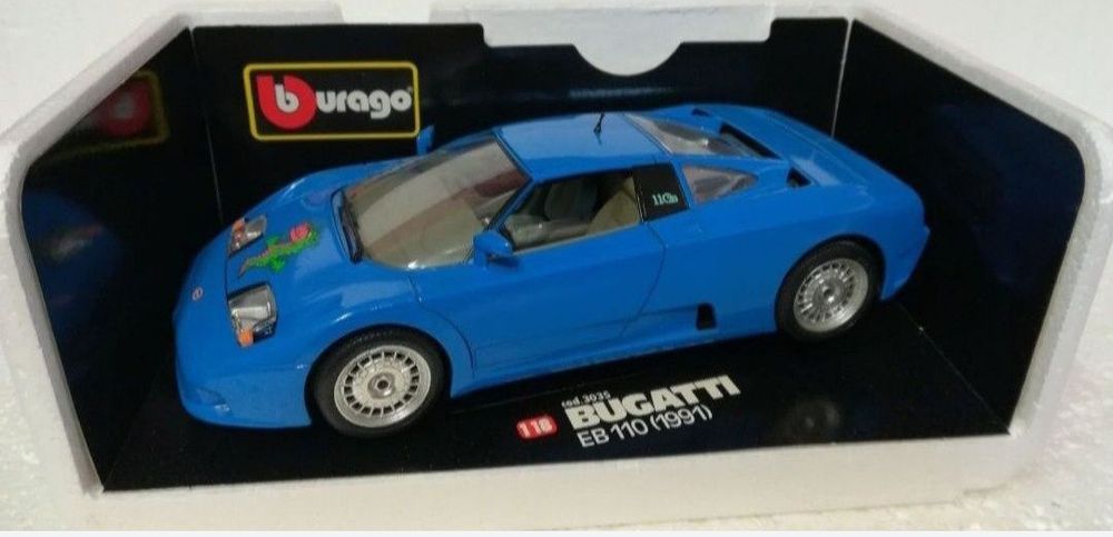 Bugatti EB110 (1991)
Scara 1:18
Bburago

Pozele reflectă realitatea. S