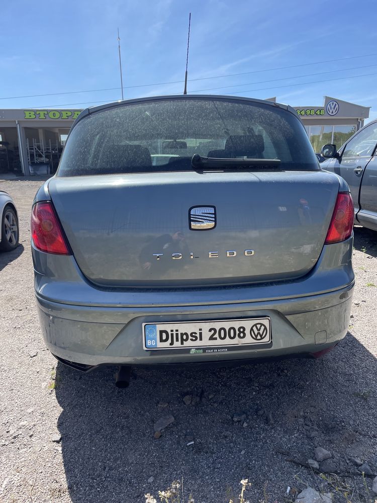 Seat Toledo 1,6 *На части*