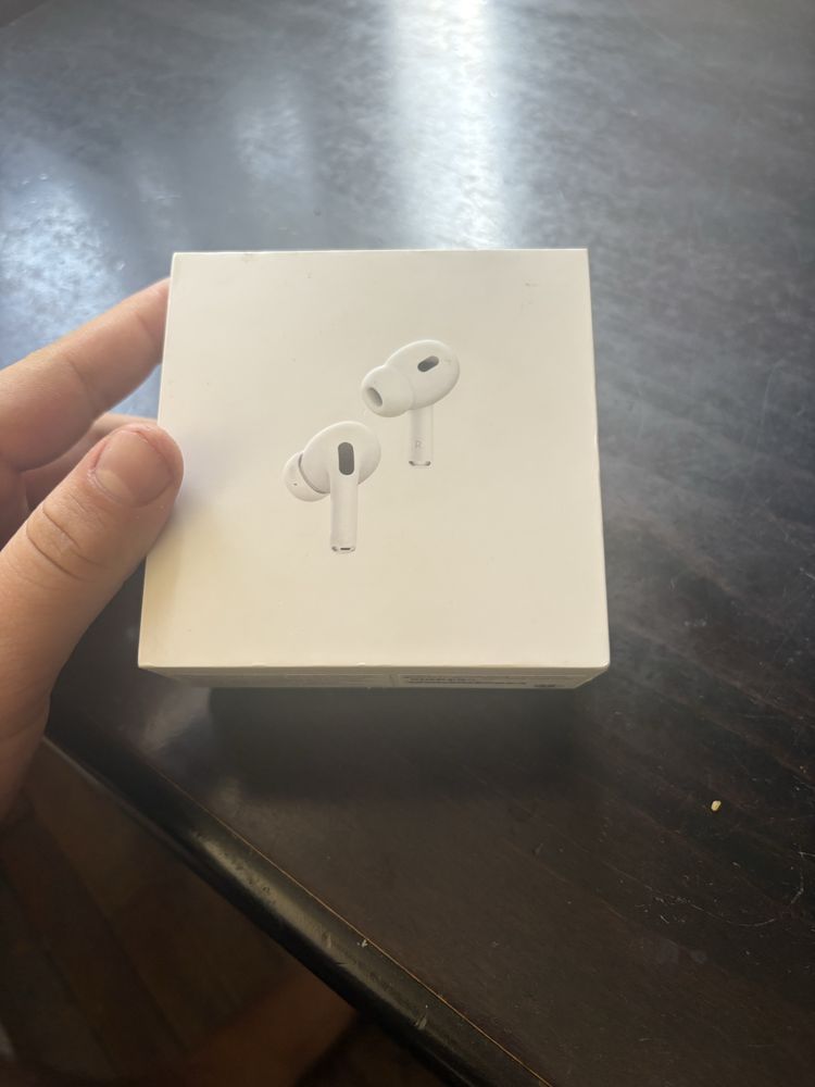 Apple air pods 2 pro