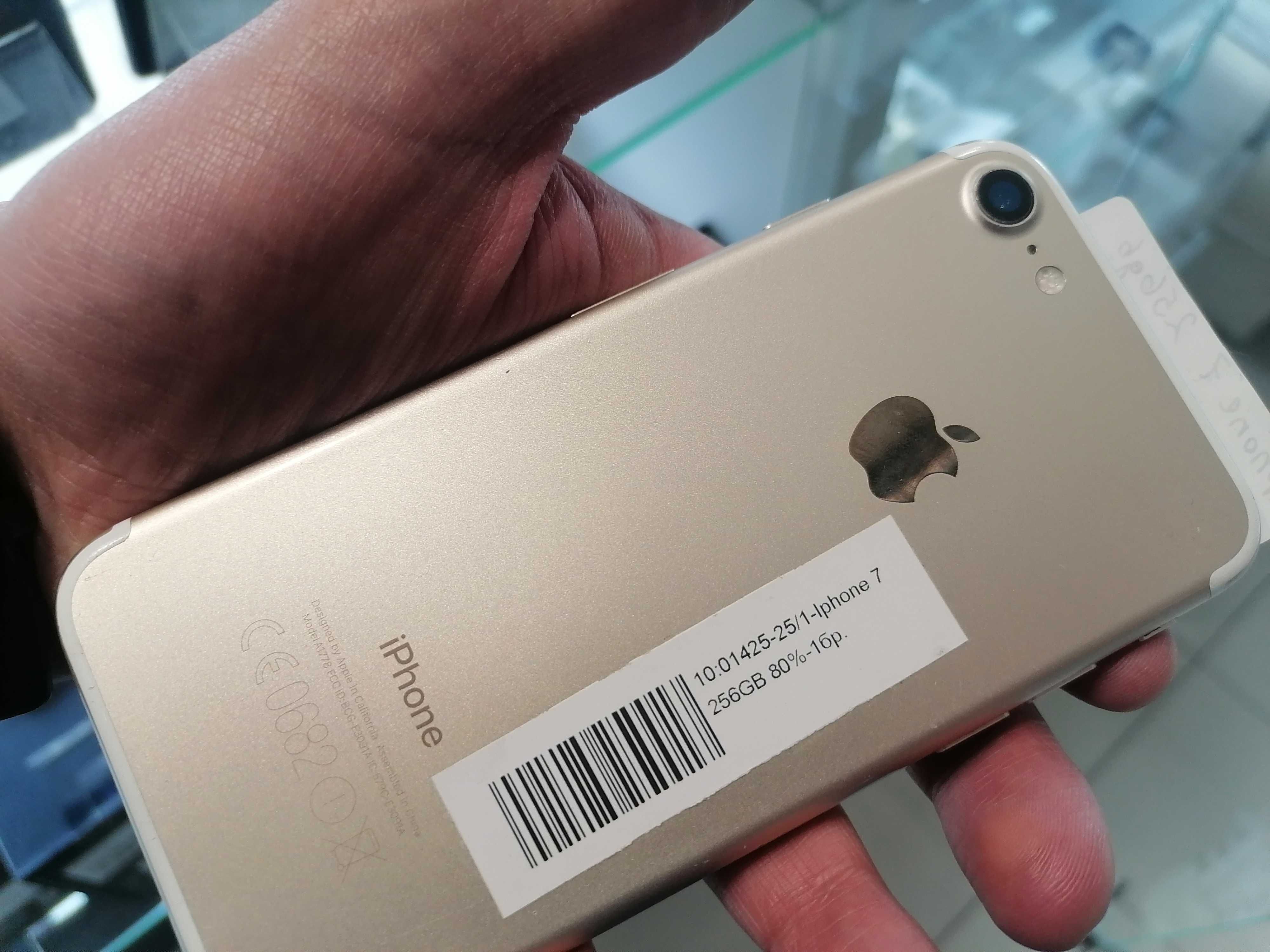 Мобилен телефон Iphone 7 256GB 80%