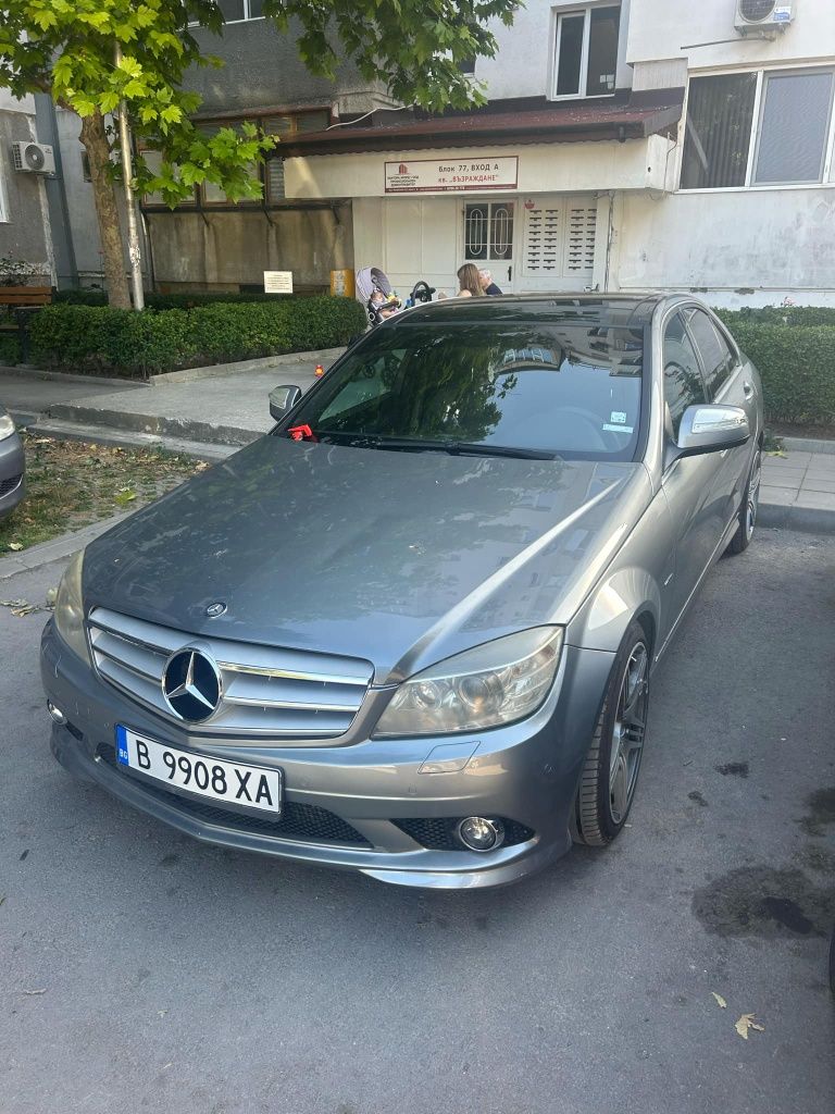 Мерцедес C320 в добро състояние