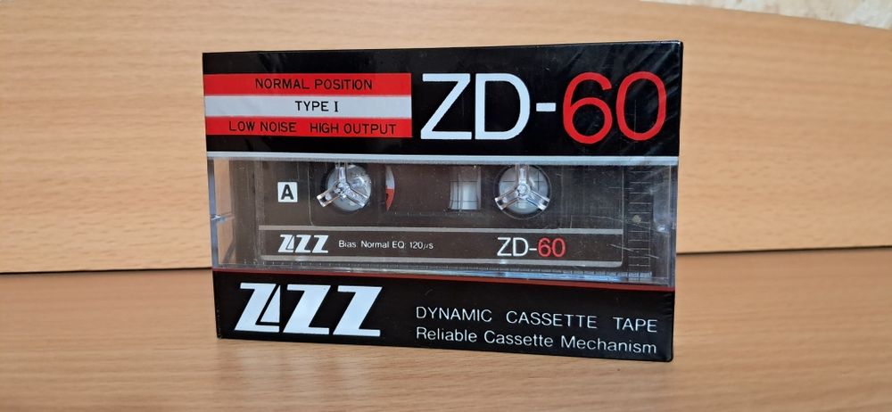 Кассета ZZZ китай продам 2 500 в наличии 7 штук.