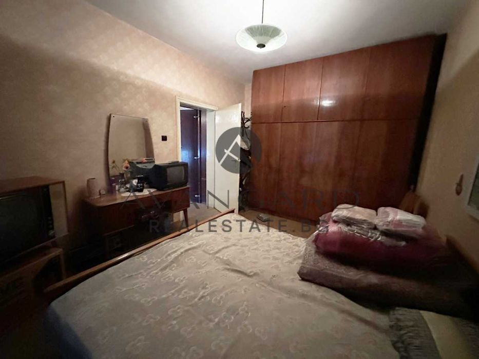 Продава се Двустаен апартамент в Пловдив, Кършияка - 64 кв.м за 1479 €/кв.м - Снимка #3