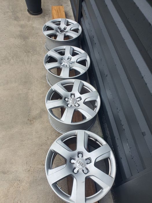 Vând jante audi 5x112/17