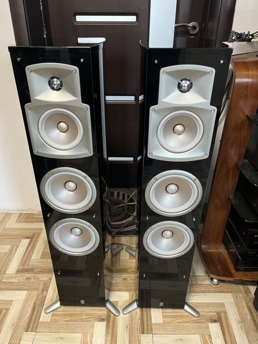 Boxe Yamaha NS-555 impecabile