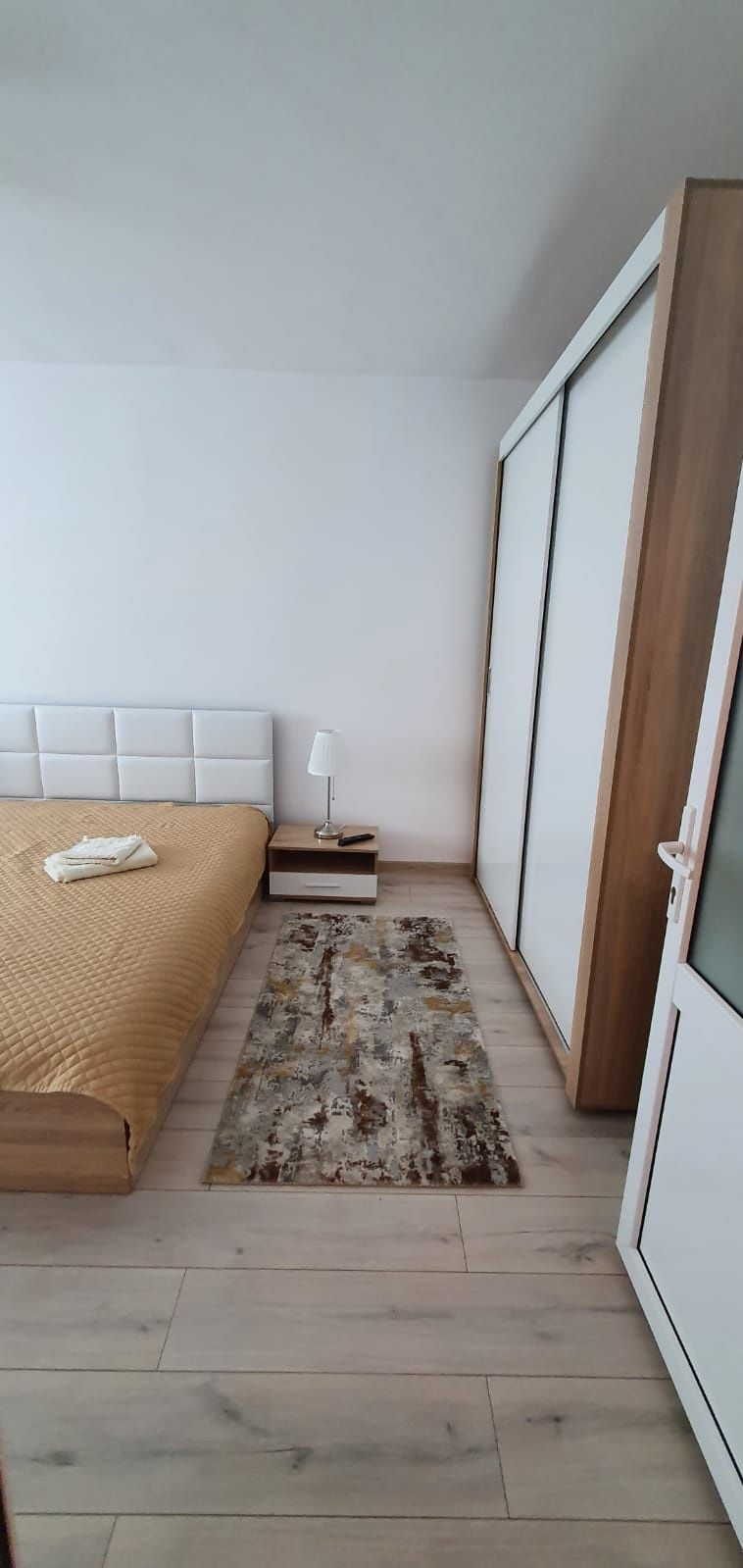 Garsonieră Herculane - schimb cu apartament in Bucuresti