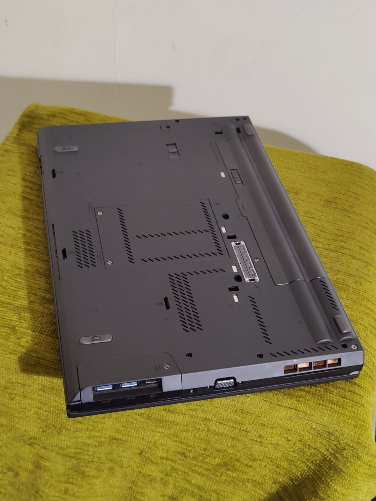 Laptop Lenovo Thinkpad T430, i5-3210m, 8 Gb ram, SSD 256 gb