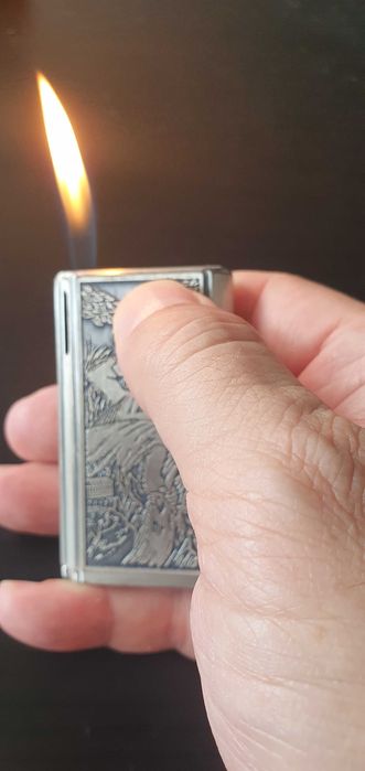 Bricheta vintage Win