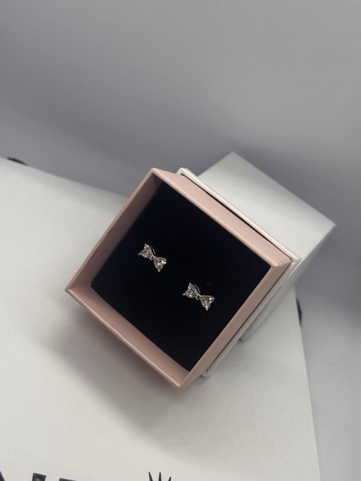 Pandora обеци Пандора