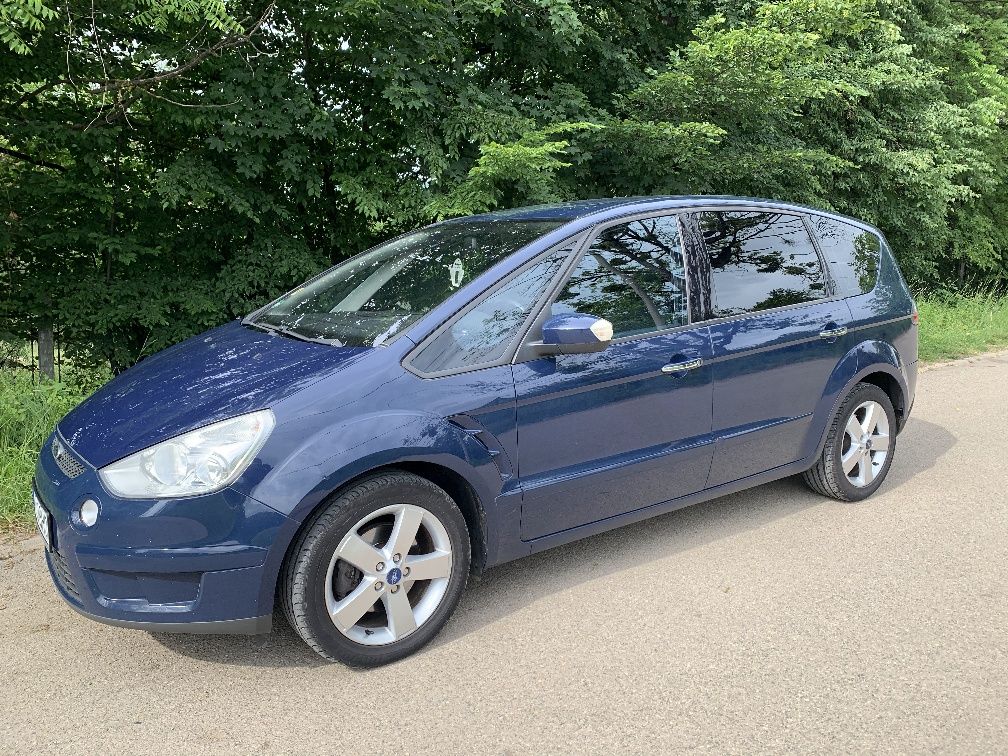 Ford S Max Titanium