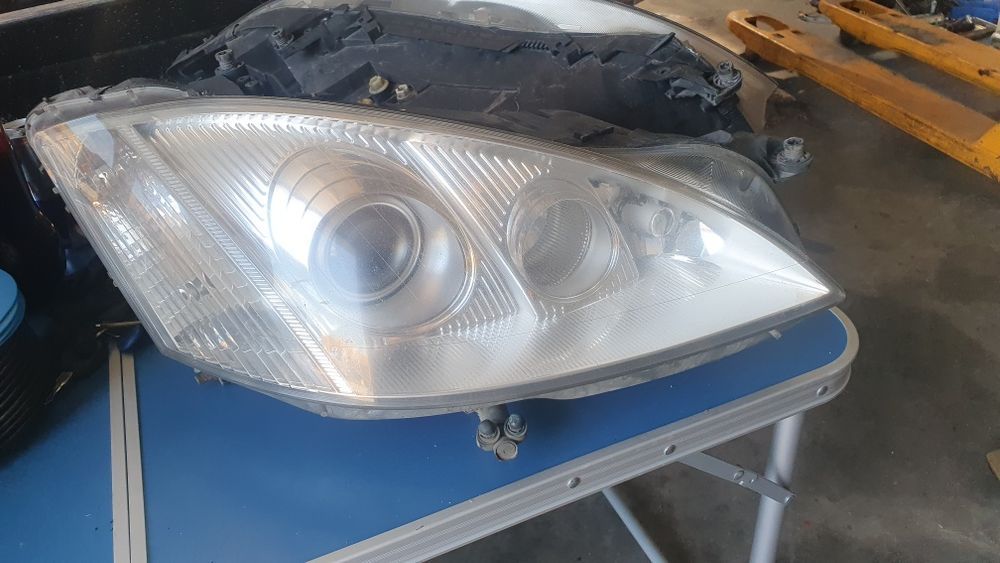Far xenon Mercedes S class w221 S320 S350 S500 S420 stanga dreapta